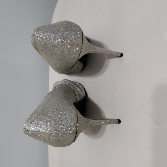 Ladies shoes - Picture 2 of 4